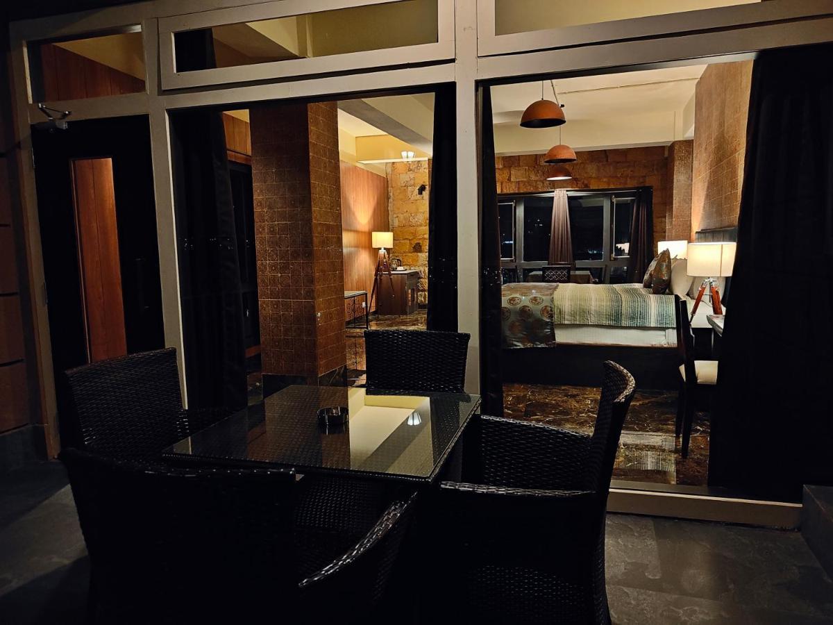Hotel Acropolis シロン エクステリア 写真