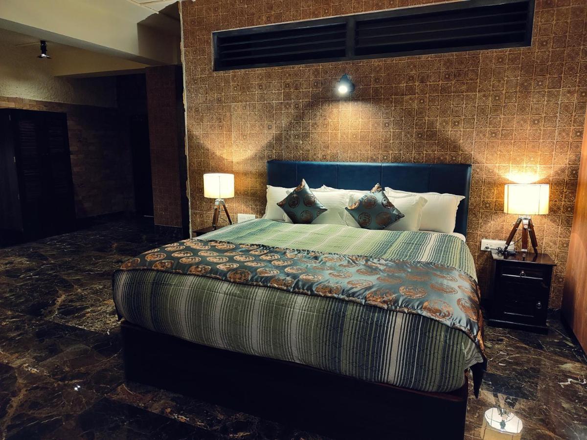 Hotel Acropolis シロン エクステリア 写真