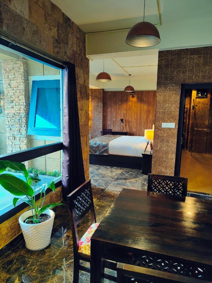 Hotel Acropolis シロン エクステリア 写真