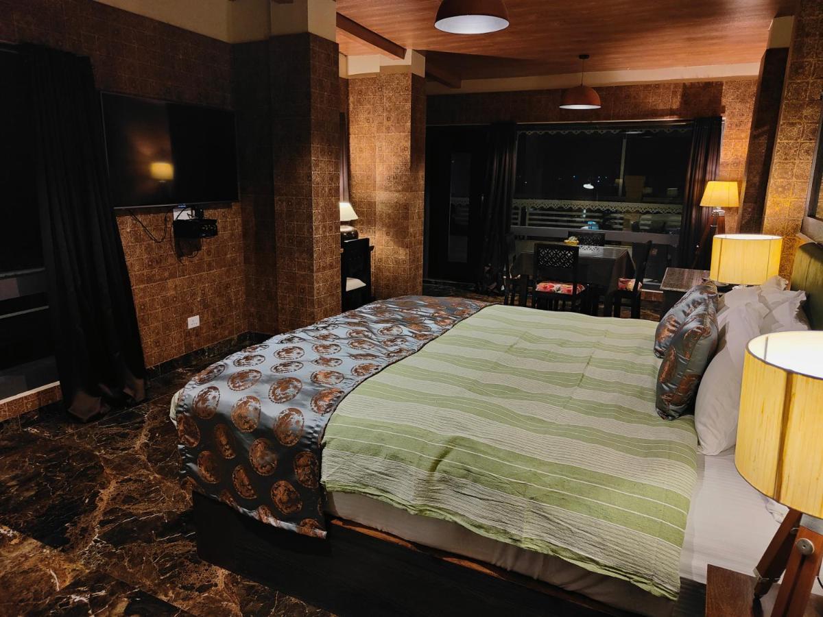 Hotel Acropolis シロン エクステリア 写真