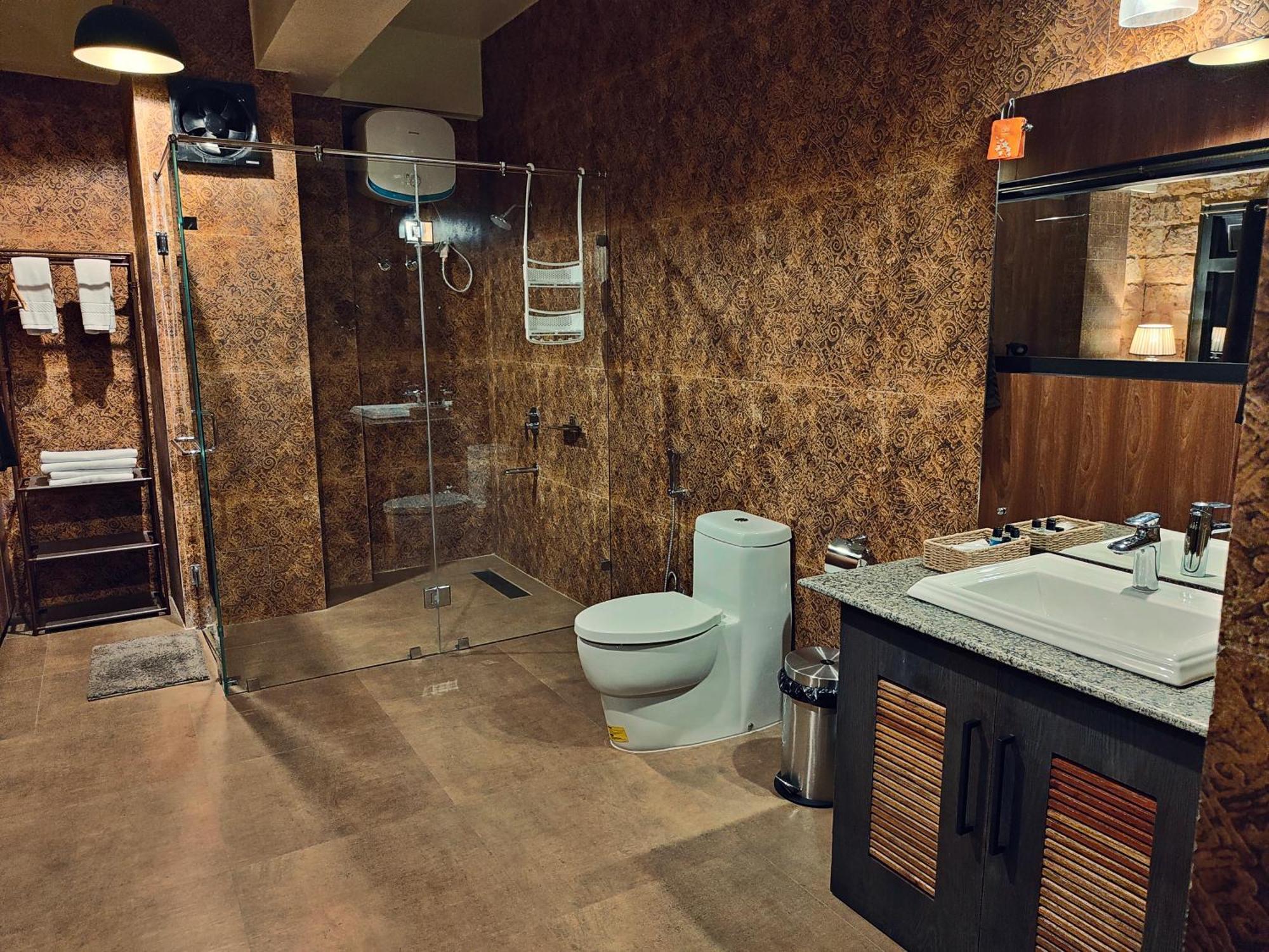 Hotel Acropolis シロン エクステリア 写真